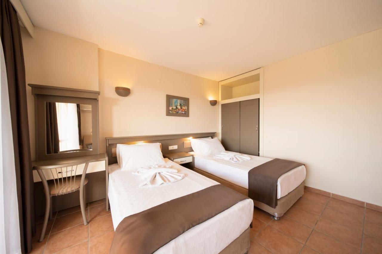 Hotel Esra And Family Suites Дидим Экстерьер фото